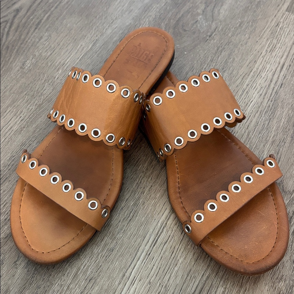 Paige Devyn Scalloped Grommet Slide Sandal Honey Brown Leather, Cottagecore - Picture 7 of 10